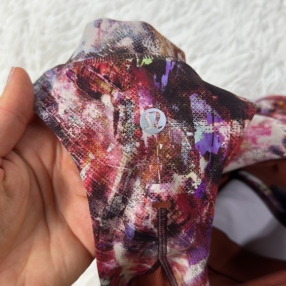 Lululemon Everlux and Mesh Cropped Tank Urbantricity Multi / Dark Terracotta - Picture 3 of 5